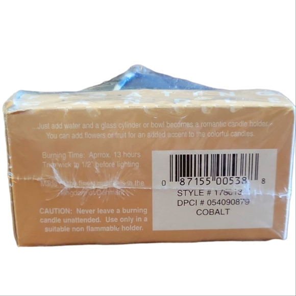 HOST PICK 😊 Vtg Floating Cobalt Blue Candle 13 Hrs Burn Time. - Picture 2 of 4